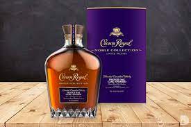These precisely toasted new french oak barrels allow the brand to marry crown royal fine de luxe with rich dark notes of caramel, vanilla and . Distiller Exclusive Crown Royal Noble Collection French Oak Cask Finished Distiller