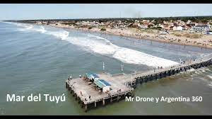 La sudestada que se abatió esta madrugada en la costa de la provincia de buenos aires provocó e l derrumbe de una casa construida sobre la playa de mar del tuyú, en el partido. Mar Del Tuyu Drone Partido De La Costa Buenos Aires Argentina Verano Enero 2020 Youtube