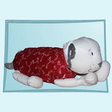 Ikea Fabler Katt White Grey Kitty Cat With Red Clothing Red Outfit Kitty Ikea