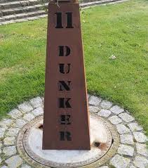 Rs109 Konische Edelrost Saule Schlicht Sonderanfertigung Mit Wunschtext Z B Ihre Hausnummer Name Name Senkrech Edelrost Saule Hausnummern Metall Design