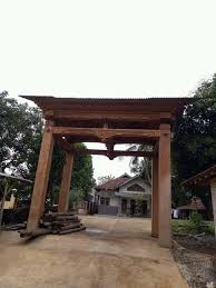 Lihat Papan Ini Di Pinterest Rumah Joglo Jawa Di 2020 Rumah Gazebo Kayu Jati