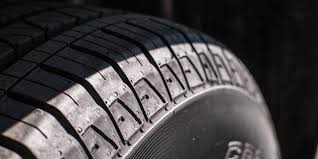 Warum sich ein vergleich lohnt. Worauf Sie Beim Kauf Von Winterreifen Achten Sollten