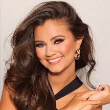 𝐇𝐀𝐍𝐍𝐀𝐇 𝐌𝐂𝐊𝐀𝐘 (@hannahleighmckay) • Instagram photos and videos