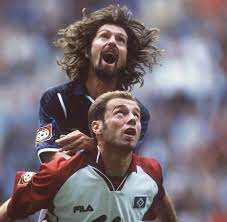 Wer sind die 20 schnellsten spieler der bundesliga? Von Verbeek Bis West Erstaunliche Frisuren Der Fussball Bundesliga Bilder Fotos Welt