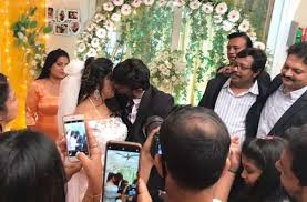 Vanitha Vijayakumar Wedding Photos Vanitha Vijayakumar And Peter Paul Marriage Photos Out Watch vanitha tv live online anytime anywhere through yupptv. vanitha vijayakumar wedding photos