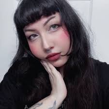 Michelle Bruning (@MichelleBruning)