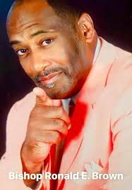 We applaud the new Pope Brown 1st. ✟🙏⚡️ Credits photo : Back To The Future  Belgium 🇧🇪