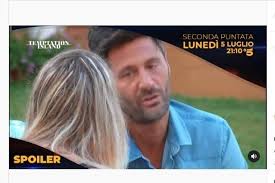 Originaria di roma e di professione geometra, è una donna che ama la movida. Temptation Island Valentina Convocata Nel Pinnettu Per Tommaso Devi Vedere Queste Immagini