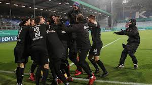 Tooor für bayern münchen, 0:1 durch serge gnabry die bayern gehen in führung! Holstein Kiel Vs Bayern Munich Football Match Summary January 13 2021 Espn