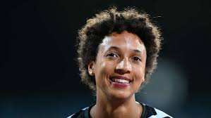 Malaika mihambo kommt immer besser mit ihrem anlauf zurecht. Malaika Mihambo Karriere Erfolge Privatleben Olympia Star Im Portrat