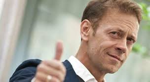 Show dinner con Siffredi a Civitanova. Weekend nel segno della Festa della  Donna