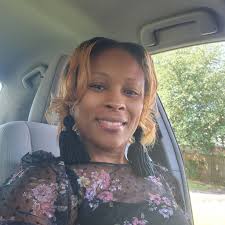 I'll be performing July 1st in New Orleans during Essence Festival! Come  see me do stand up at The Treme Hideaway. Featuring Andre LaVelle! Link for  tickets in comments #comedy