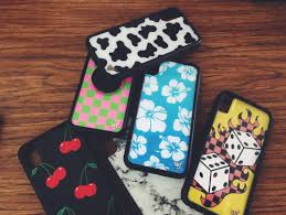 'community of blooms' phone case. Wildflower Phone Case Review