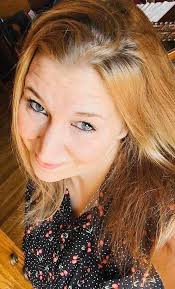 It is with a very very heavy heart that we let you know that our beloved  Christina passed away this morning with her family by her side. She fought  her battle for