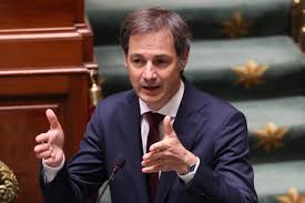 Les services départementaux d'incendie et de secours le sont également indépendamment de l'effectif de leur personnel 20. De Croo Donne Quelques Precisions Avant Le Comite De Concertation Et Douche Les Espoirs De Certains Ne Vous Attendez Pas A De Telles Decisions