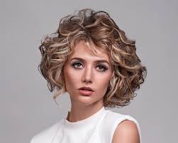 Get The Look: Hybrid Textured Faux Bob