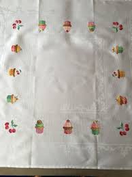 Cay Saati Icin Muffin Motifli Masa Ortusu Kanavice