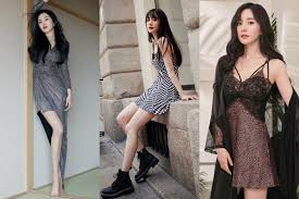 杨幂, born 12 september 1986) is a chinese actress and singer.she made her acting debut in historical television series tang ming huang, and later received recognition for her leading roles in various television series such as wang zhaojun (2007), chinese paladin 3 (2009), palace 1(2011), beijing love story (2012), swords of legends (2014), the interpreter (2016), eternal. æ¥Šå†ª æˆ'åƒæ™šé¤ æˆ'ä¸æ¸›è‚¥ ä»ç˜¦åˆ°45kg ç˜¦èº«é£²é£Ÿé 3æ‹› é›£æ€ªè¶Šæ´»è¶Šç˜¦è¶Šå¹´è¼• å¥³äººæˆ'æœ€å¤§