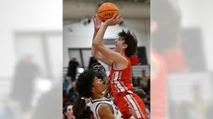 Mater Dei basketball surges past No. 3 JSerra in second half of Trinity  League opener