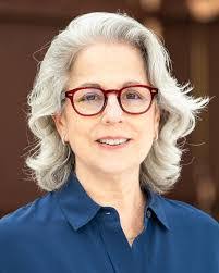 Latasha Betts's Instagram, Twitter & Facebook