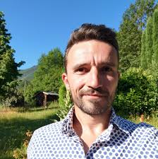 Littérature jeunesse : Les aventures de Lapinours, bienveillantes et  positives, sont désormais disponibles en format audio avec une histoire  inédite