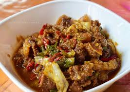 Tongseng, tipikal comfort food dengan rasa yang meresap dan kaya akan bumbu. Resep Tongseng Sapi Tanpa Santan Gurih Dan Sedap Primadaily Com