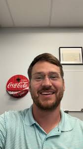 One of the best ways to connect with others is around the table. If you’re  a young adult, we’d love for you to join us for lunch at The Commons this  Sunday after our 10:45am worship gathering. Like ...