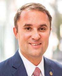 Council talks two-way traffic and 4-way stops