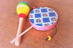 20 Idees D Instruments De Musique Realises A La Maison Pour Amuser Les Enfants Instrument De Musique Musique Fete De La Musique