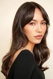 Jasmine Vega's Instagram, Twitter & Facebook