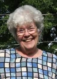 Helen Manka's Instagram, Twitter & Facebook