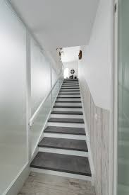 Auch sind manche treppen so gebaut, dass schränke oder kommoden auf jeden fall abgeschrägte seiten benötigen. Treppenschrank Schrank Unter Der Treppe Bathe Treppen