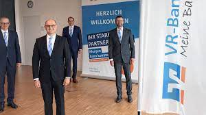 Wir freuen uns auf sie! Vr Bank Schuttet Dividende Aus Wirtschaft Regional