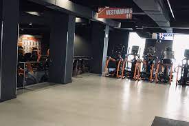 Gimnasios y centros deportivos madrid. Gimnasio Basic Fit Madrid Via Carpetana