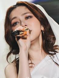 Congrats to G.E.M. who dropped her...