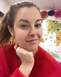 Janette Allen's Instagram, Twitter & Facebook