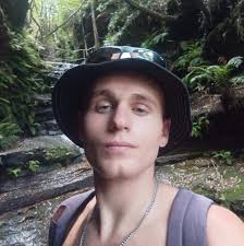 Daniel Schnitzer in people