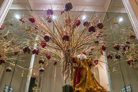 See more ideas about christmas diy, christmas decorations, christmas crafts. Houston S Most Beautiful And Intense Christmas House 13 Trees Hundreds Of Owls And Thousands Of Ornaments Make This Power Couple S Manse Stand Out