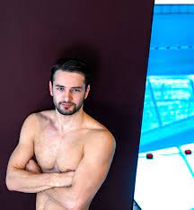 At the age of ten he changed to competitive swimming. Bij Schoolslagspecialist Kamminga Draait Het Allemaal Om De Goede Stroomlijn De Volkskrant