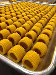 Lagi satu, jem atau inti nenas tu pun tak sedap kalau masam atau manis sangat.jangan pulak inti jem keras.pun tak. Tart Nenas Mama Sweeto Selangor Posts Facebook