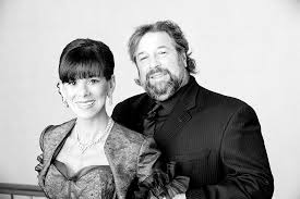 Cong Beth Sholom Honors Melodie And Marty Scharf The Jewish Star Www Thejewishstar Com