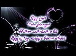 A rádió azzal a céllal jött létre, hogy kellemes hangulatot teremtsen a karácsonyi készülődésben. Karacsonyi Dalok