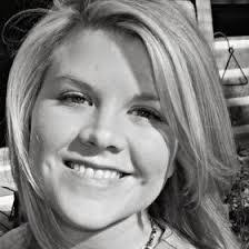 Holly Hamlin's Instagram, Twitter & Facebook