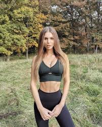 Maybe you would like to learn more about one of these? Marta Magdalena Stepien Stepien Magdalena Fotos Y Videos De Instagram Fotos Videos Foto Instagram