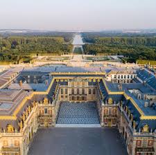 Thomas Garnier On Instagram Back To Chateauversailles Chateaudeversailles Chateau Versailles Palaceofversailles Palace Of Versailles Paris Luxury Paris