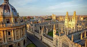 This led to a dramatic increase in oxford's student population and other english centers of learning that hastened the. Oxford Alles Rund Um Die Beruchtigte Studentenstadt In Uk