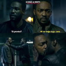 ETERNOS! Cliff Robertson e Tobey Maguire no set de HOMEM-ARANHA, em 2001. .  #cliffrobertson #tobeymaguire #homemaranha #spiderman #samraimi