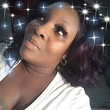 Ayesha Richardson's Instagram, Twitter & Facebook