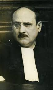 Past to Present : Photos by G.L. MANUEL Freres