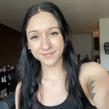 Emily Knoblauch's Instagram, Twitter & Facebook